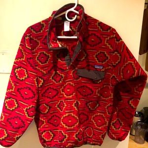 Patagonia synchilla red designed three snap pullover